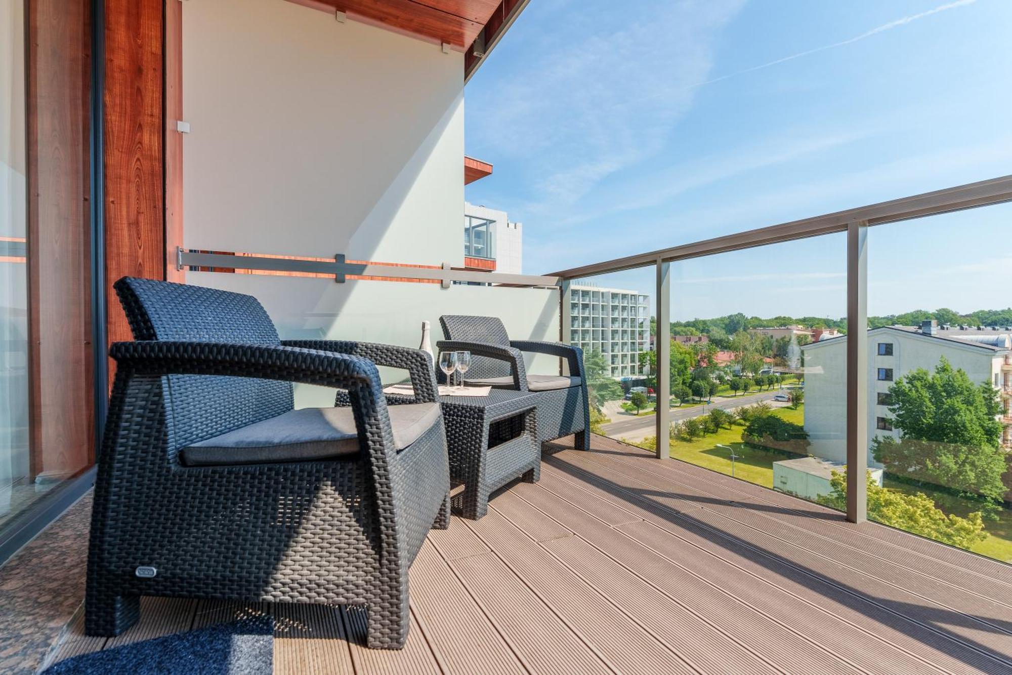 Apartament Delux Kasprowicza 20C Prywatny Parking Basen Sauna Oraz Silownia W Cenie Kolobrzeg Bagian luar foto